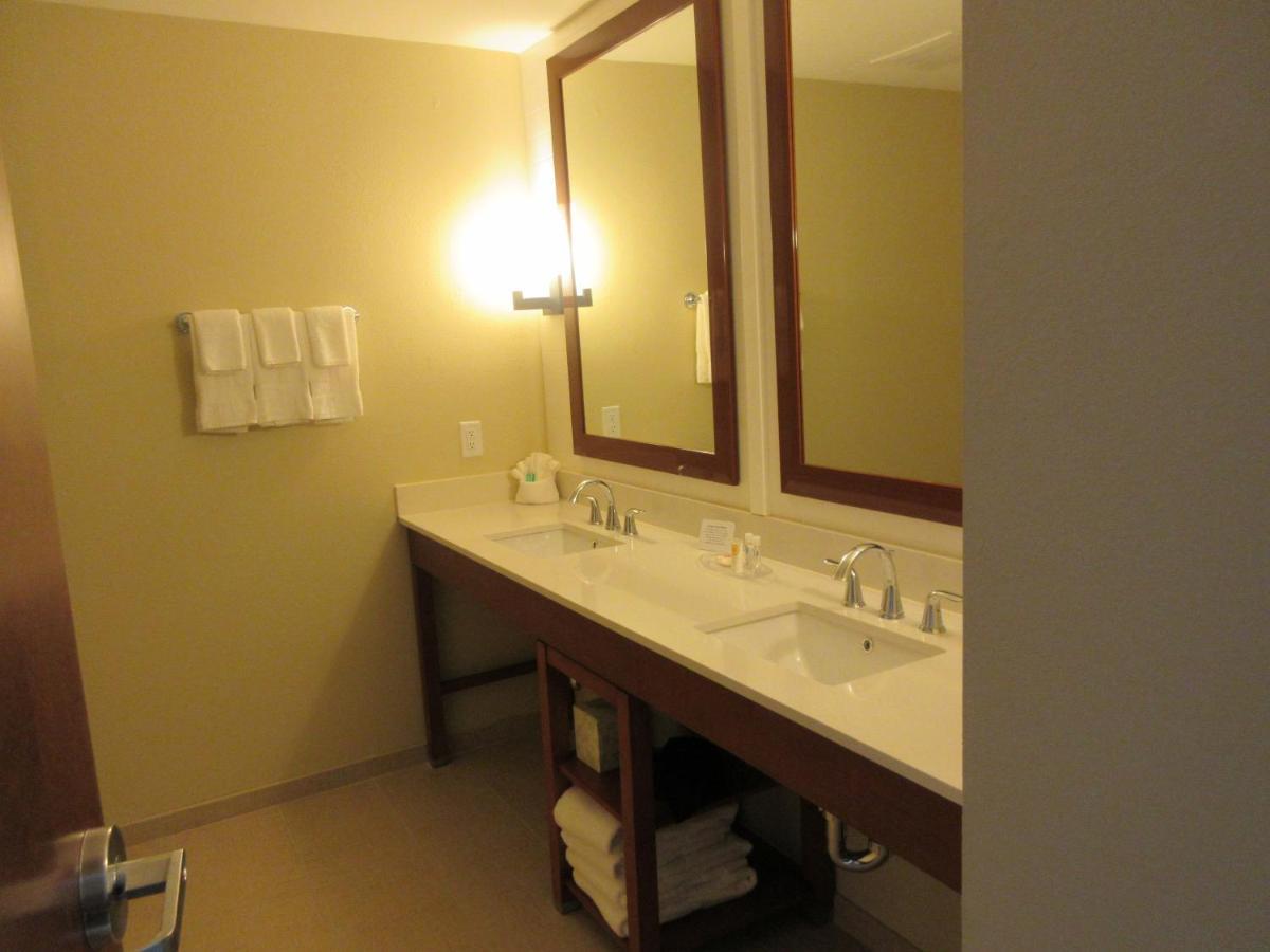Comfort Suites Саммервилл Экстерьер фото